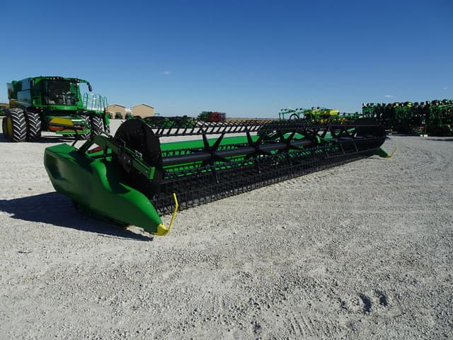 Image of John Deere RDF40 equipment image 1