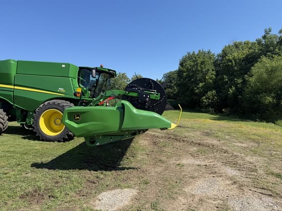 Image of John Deere RDF40 equipment image 1