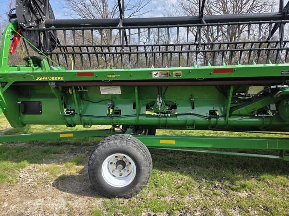 Image of John Deere RD40F equipment image 4