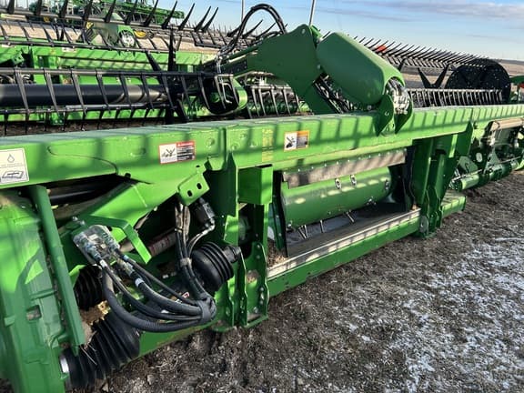 Image of John Deere RDF40 equipment image 1