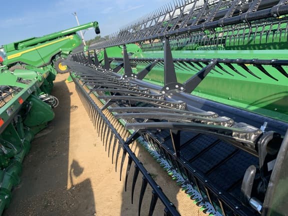 Image of John Deere RDF45 equipment image 1
