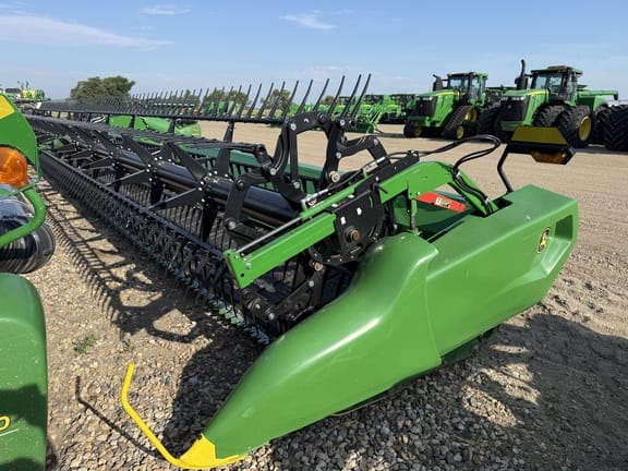 2025 John Deere RDF45 Equipment Image0