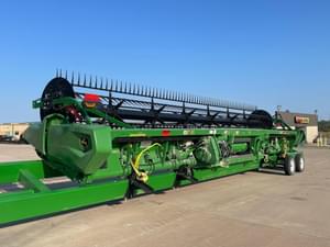 2025 John Deere RDF35 Image