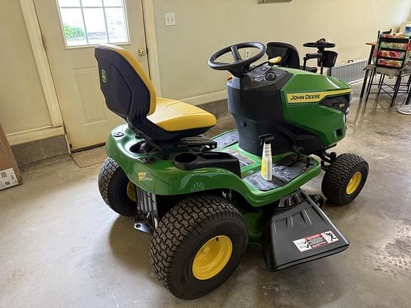 Image of John Deere S110 equipment image 3