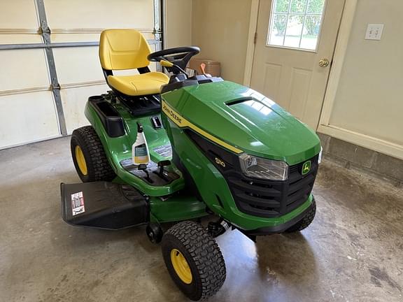 Image of John Deere S110 equipment image 2