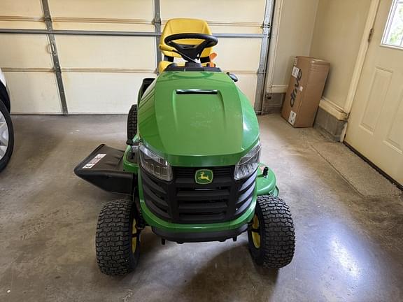 Image of John Deere S110 equipment image 1
