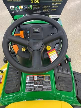 Image of John Deere S130 equipment image 4