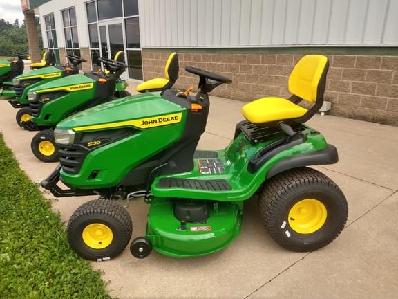 Image of John Deere S130 Image 1