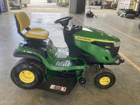 Image of John Deere S130 equipment image 4