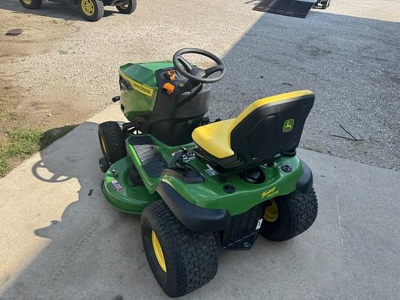 Image of John Deere S130 Primary image