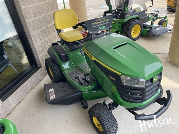 2025 John Deere S130 Equipment Image0