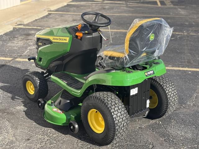Image of John Deere S140 equipment image 3