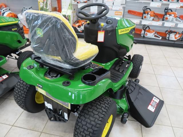 Image of John Deere S140 equipment image 3