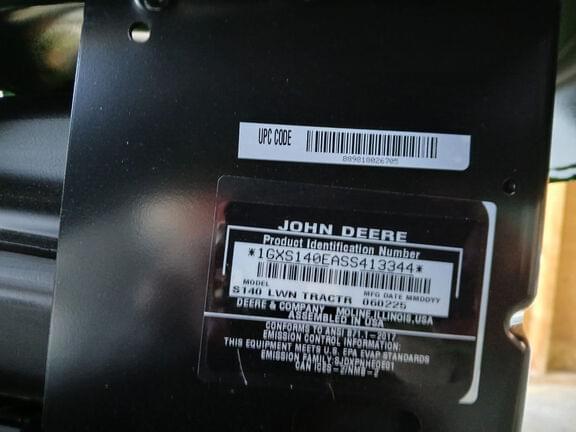 Image of John Deere S140 equipment image 3