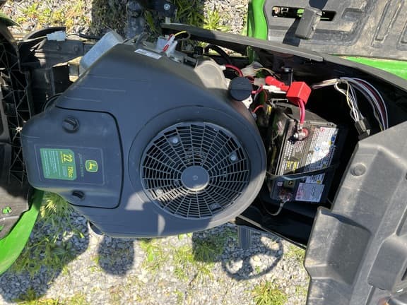 Image of John Deere S140 equipment image 2