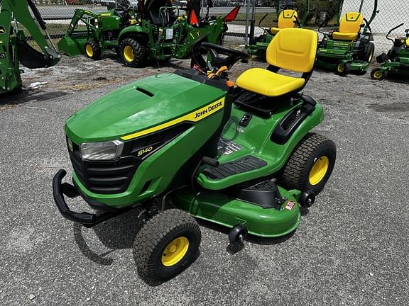 Image of John Deere S140 Primary image