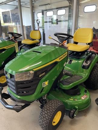 Image of John Deere S220 Primary image