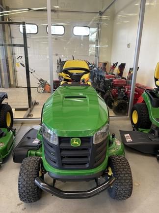 Image of John Deere S220 equipment image 1