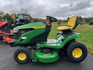 Main image John Deere S220