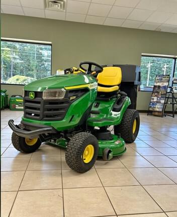 Image of John Deere S220 Image 0