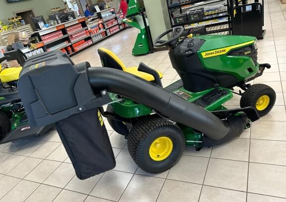 Image of John Deere S220 Image 1