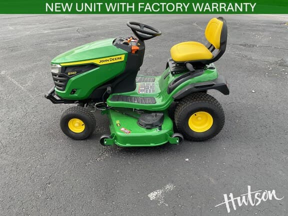 Image of John Deere S240 equipment image 2