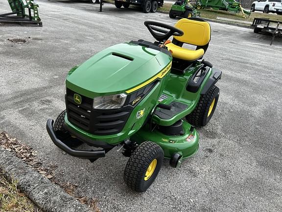 Image of John Deere S240 equipment image 1