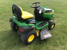 Image of John Deere S240 equipment image 4