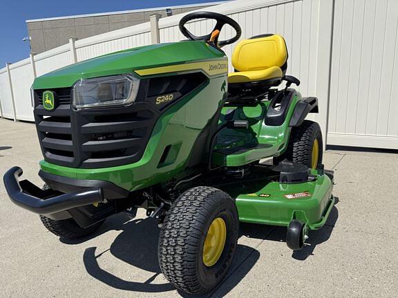 Image of John Deere S240 Primary image