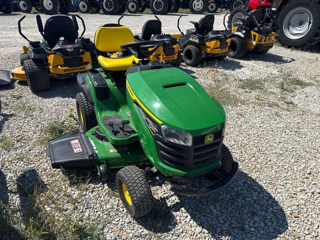 Image of John Deere S240 equipment image 2