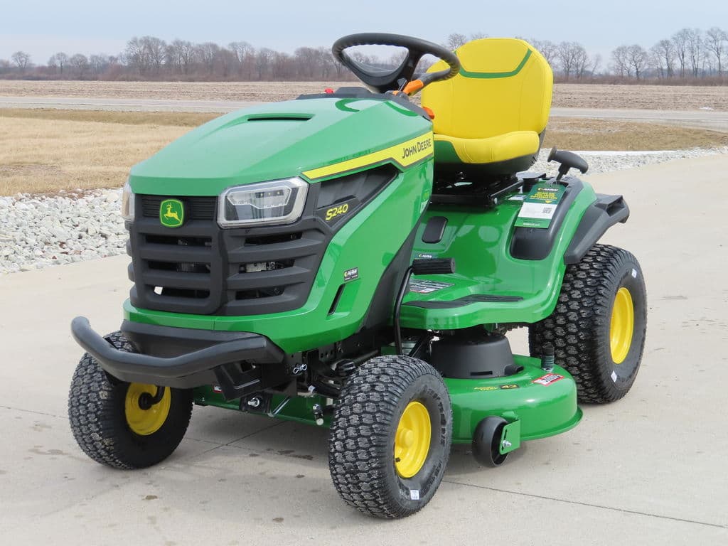 Image of John Deere S240 Primary image