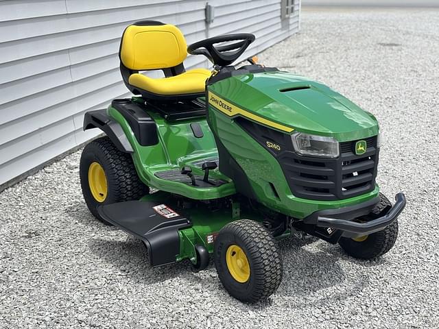 Image of John Deere S240 equipment image 3