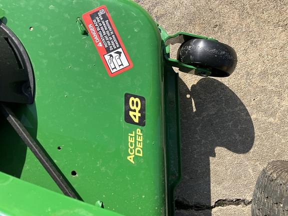 Image of John Deere S240 equipment image 4