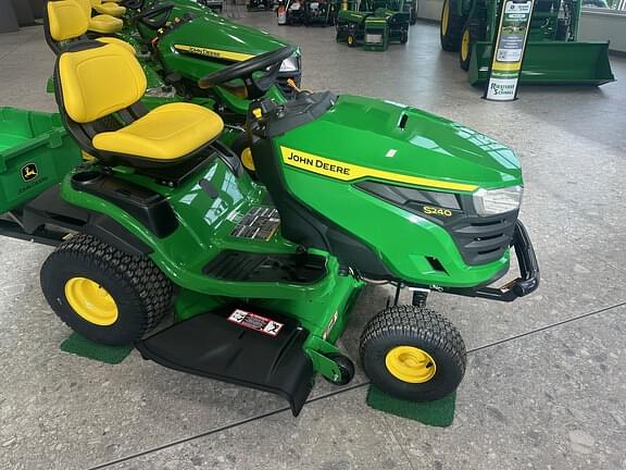 Image of John Deere S240 Image 1