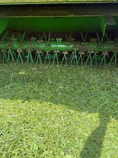 Image of John Deere S300 equipment image 4