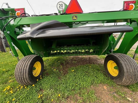 Image of John Deere S300 equipment image 1