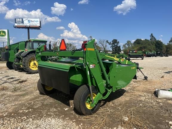 Image of John Deere S300 equipment image 4