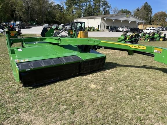 Image of John Deere S300 equipment image 1