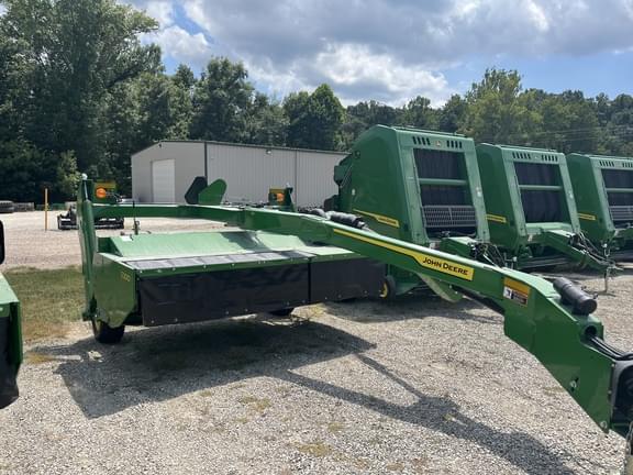 Image of John Deere S300 equipment image 1