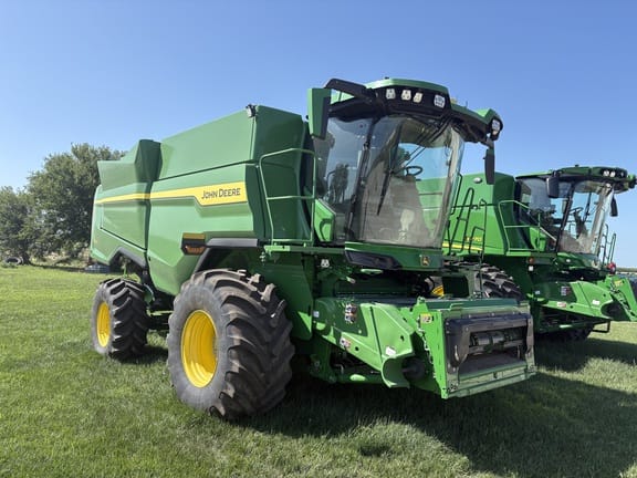 2025 John Deere S7 600 Equipment Image0