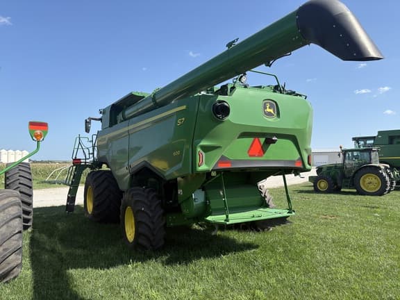 Image of John Deere S7 600 equipment image 1