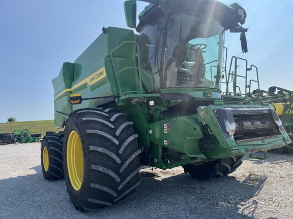 2025 John Deere S7 600 Equipment Image0