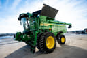 2025 John Deere S7 700 Image