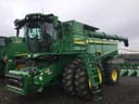2025 John Deere S7 700 Image