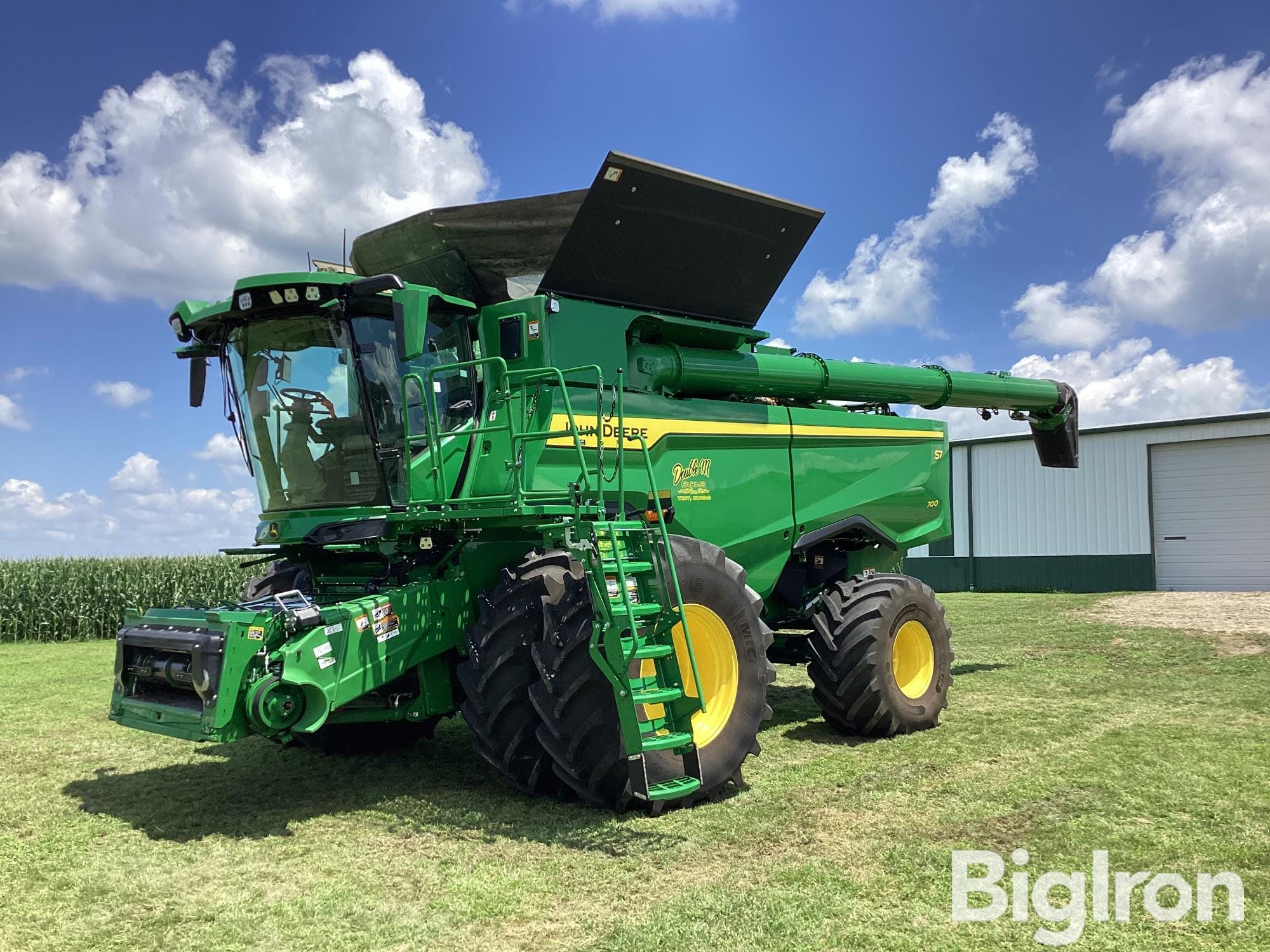 2025 John Deere S7 700 Equipment Image0