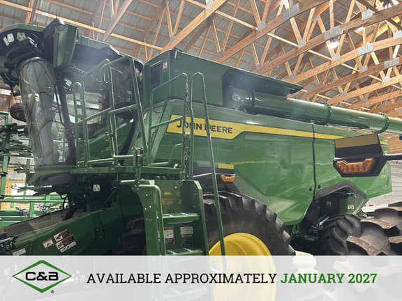 Image of John Deere S7 700 Primary image