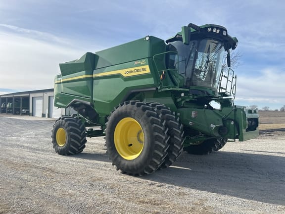 2025 John Deere S7 700 Equipment Image0