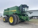 2025 John Deere S7 700 Image