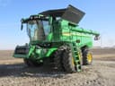 2025 John Deere S7 700 Image