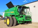 2025 John Deere S7 700 Image